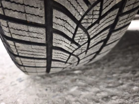 Kia Niro 1.6 HYBRID FULL SERVICE IN KIA NEW !!!, снимка 14