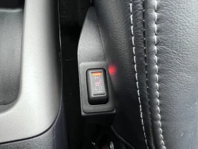 Citroen C-Crosser 2.2 HDI 4x4 АВТОМАТИК КСЕНОН КОЖА ПОДГРЕВ ТОП, снимка 13