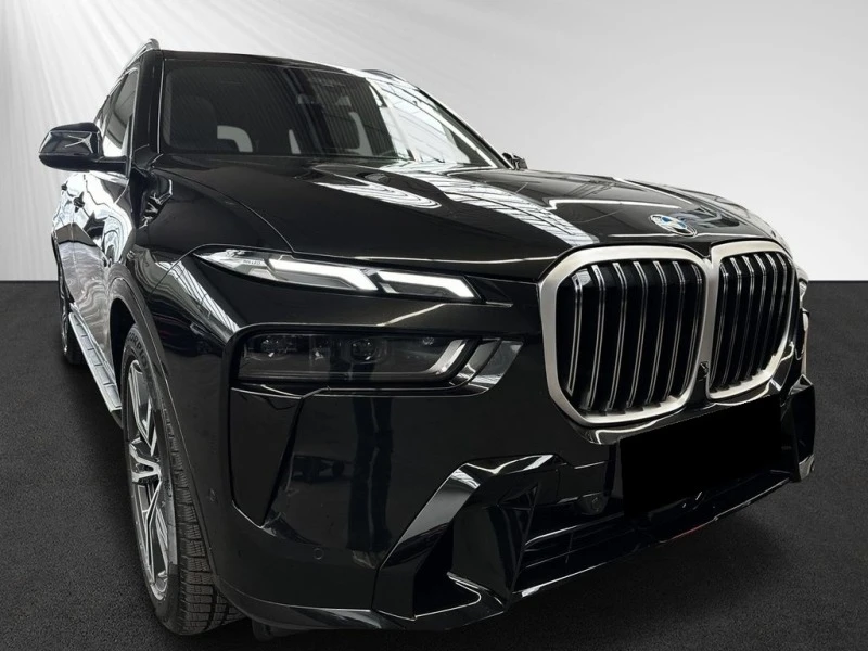 BMW X7 xDrive40d M Sport, снимка 2 - Автомобили и джипове - 45996088