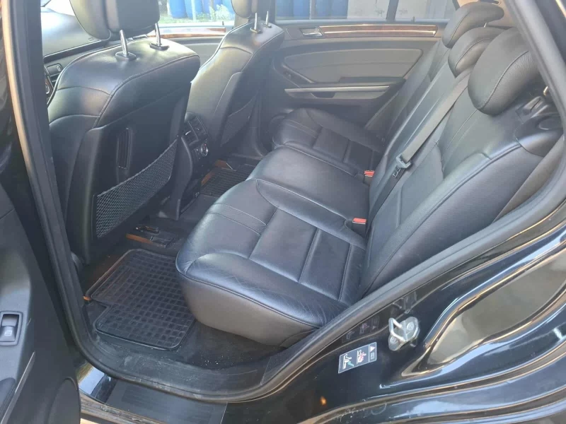 Mercedes-Benz ML 320, снимка 7 - Автомобили и джипове - 52802076