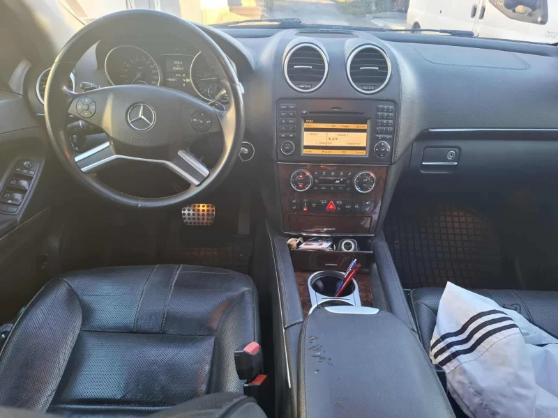 Mercedes-Benz ML 320, снимка 5 - Автомобили и джипове - 52802076