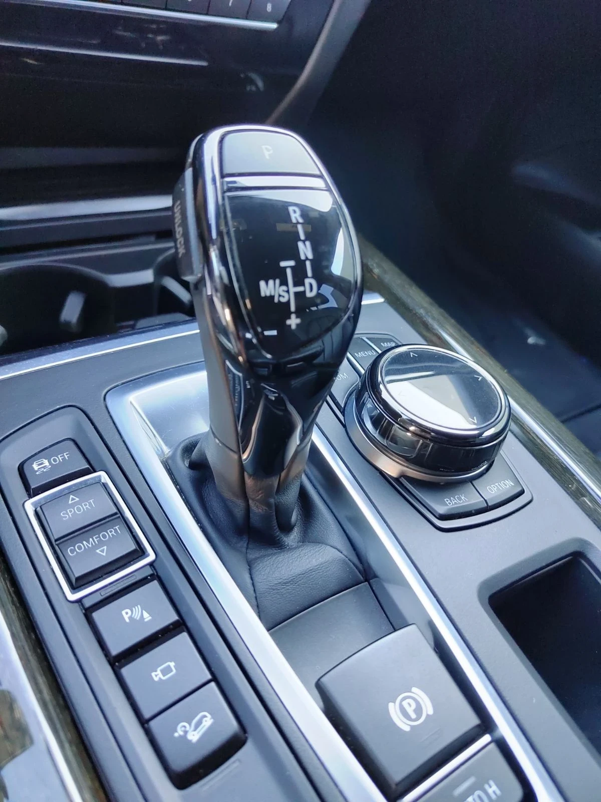 BMW X5 Xdrive  3.5i  65000km | Mobile.bg   14