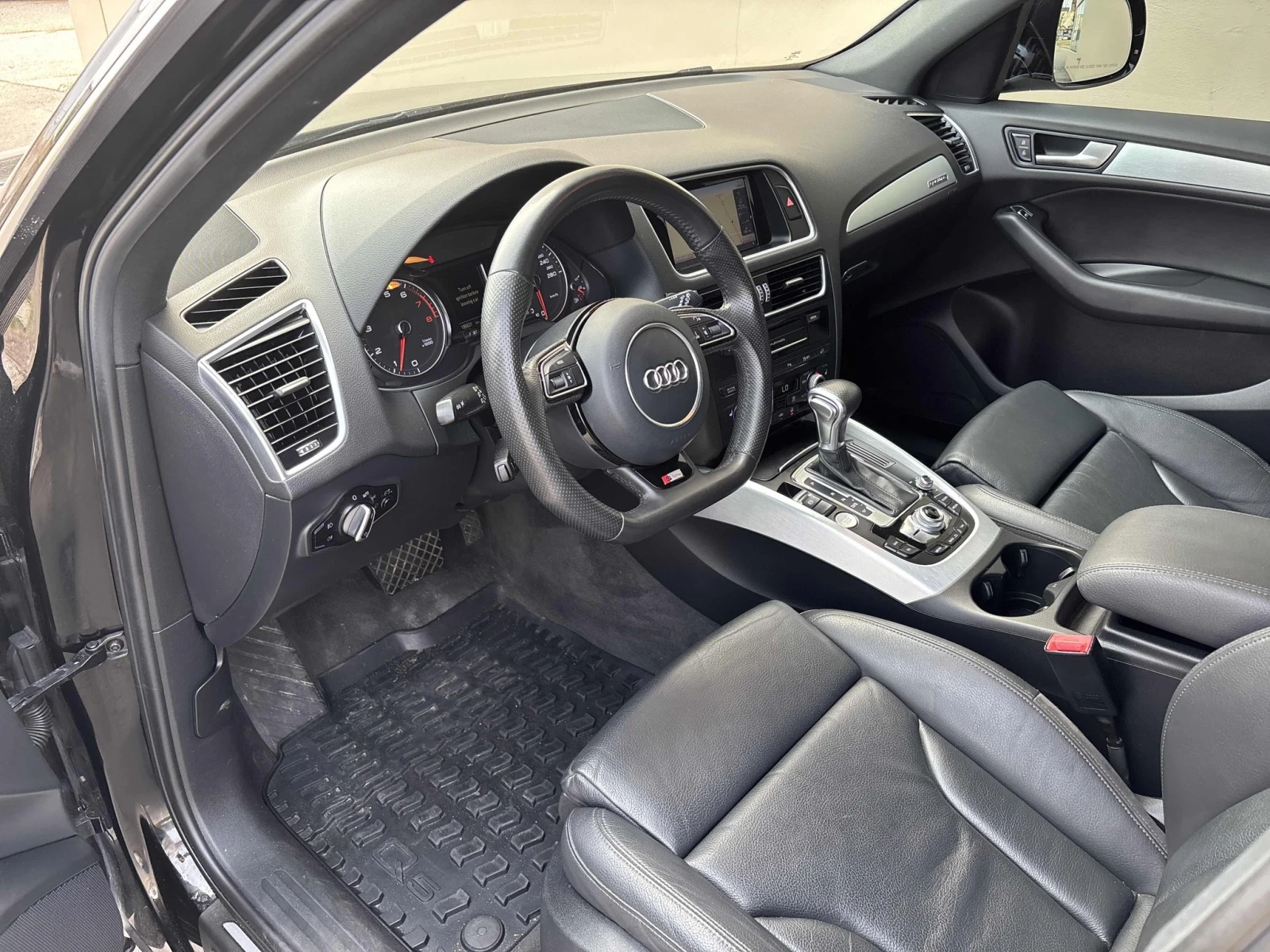 Audi Q5 2.0 TFSI S-LINE - изображение 9