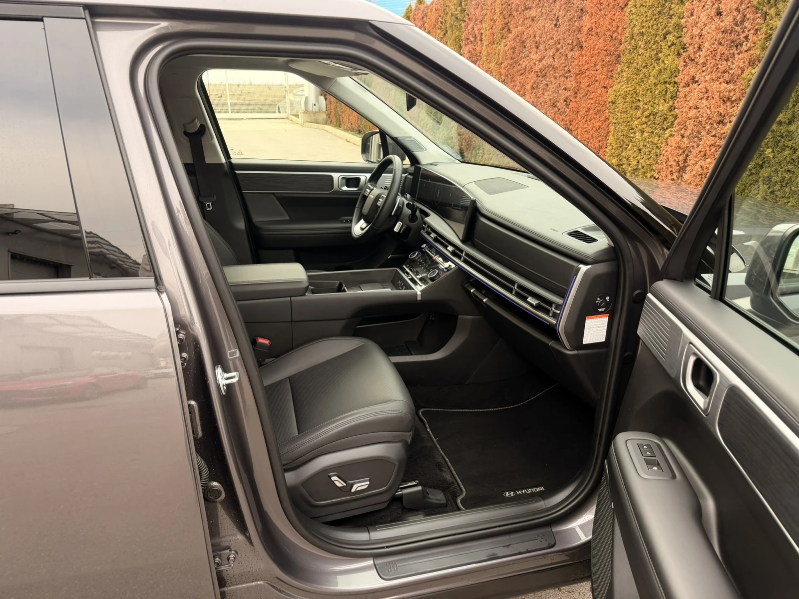 Hyundai Santa fe Luxury HEV 7 seats, снимка 10 - Автомобили и джипове - 53721629