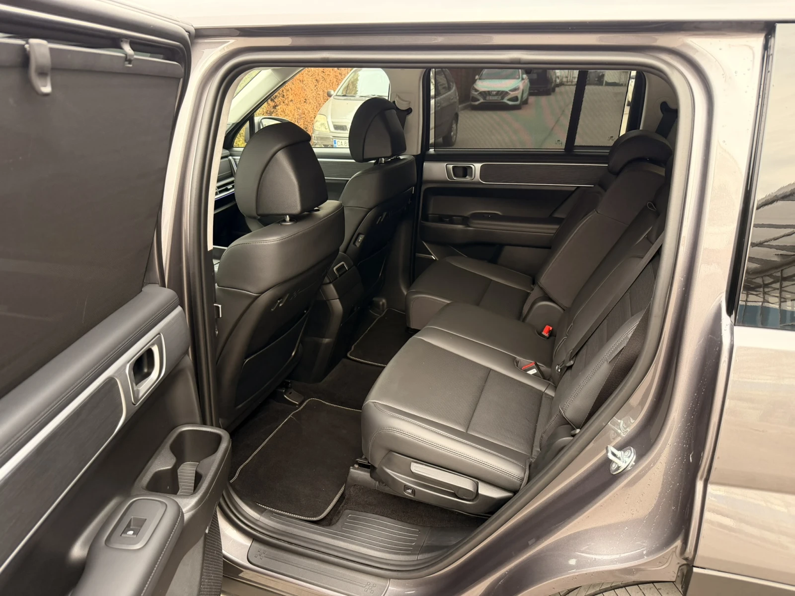 Hyundai Santa fe Luxury HEV 7 seats, снимка 11 - Автомобили и джипове - 53721629