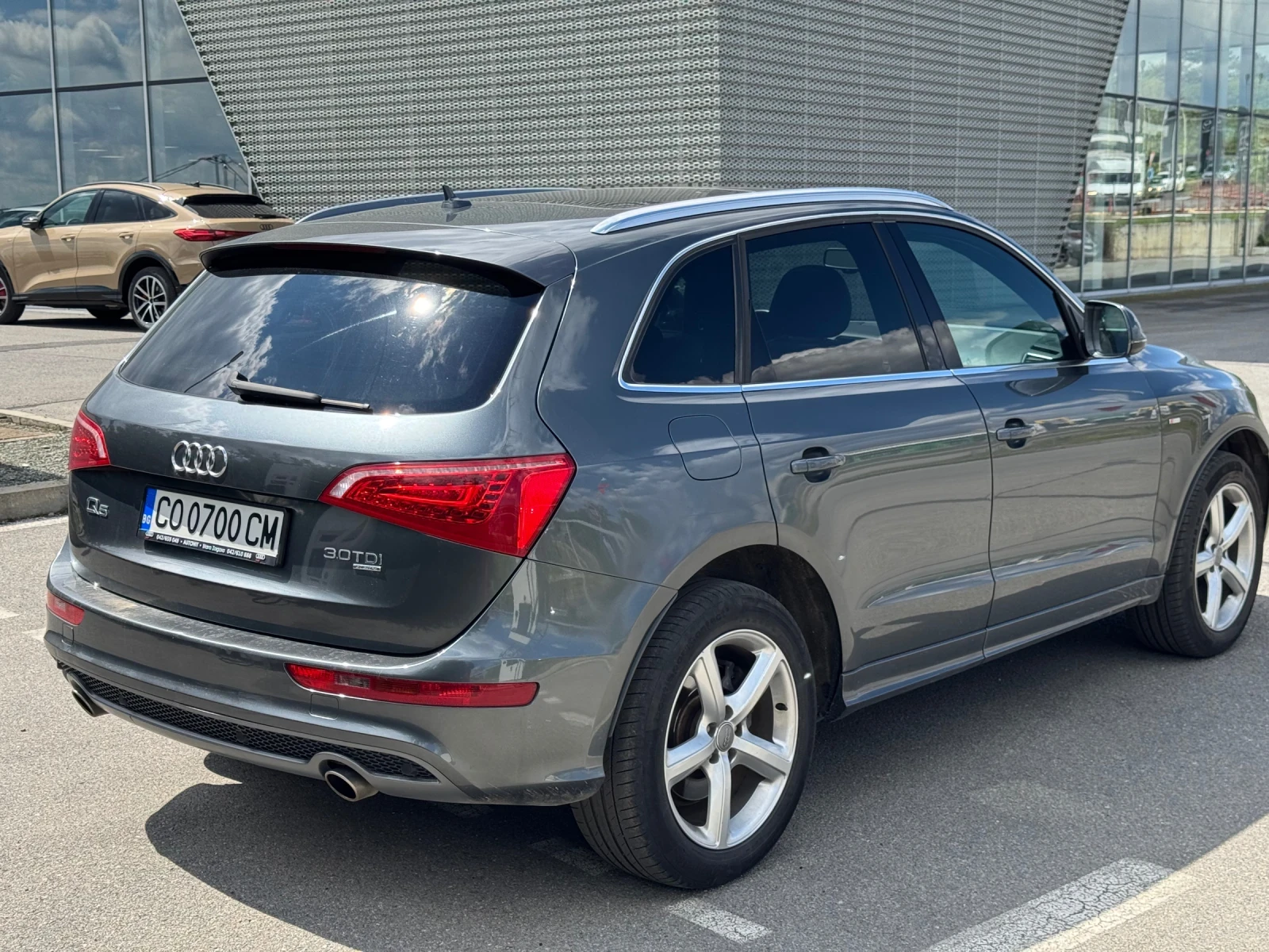Audi Q5 3.0TDI Full S Line Bang&Olufsen, снимка 5 - Автомобили и джипове - 54290359