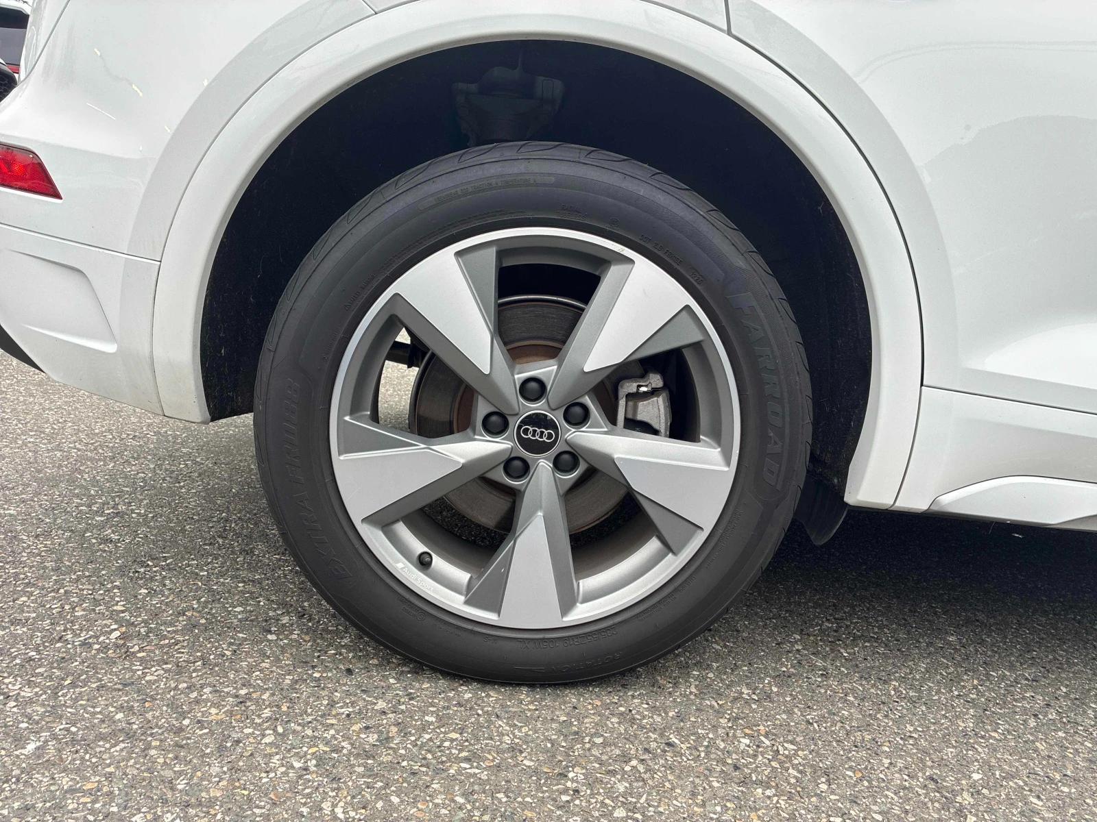 Audi Q5 * * CARFAX * * АВТО КРЕДИТ * * Цена до БГ * * , снимка 6 - Автомобили и джипове - 54512882