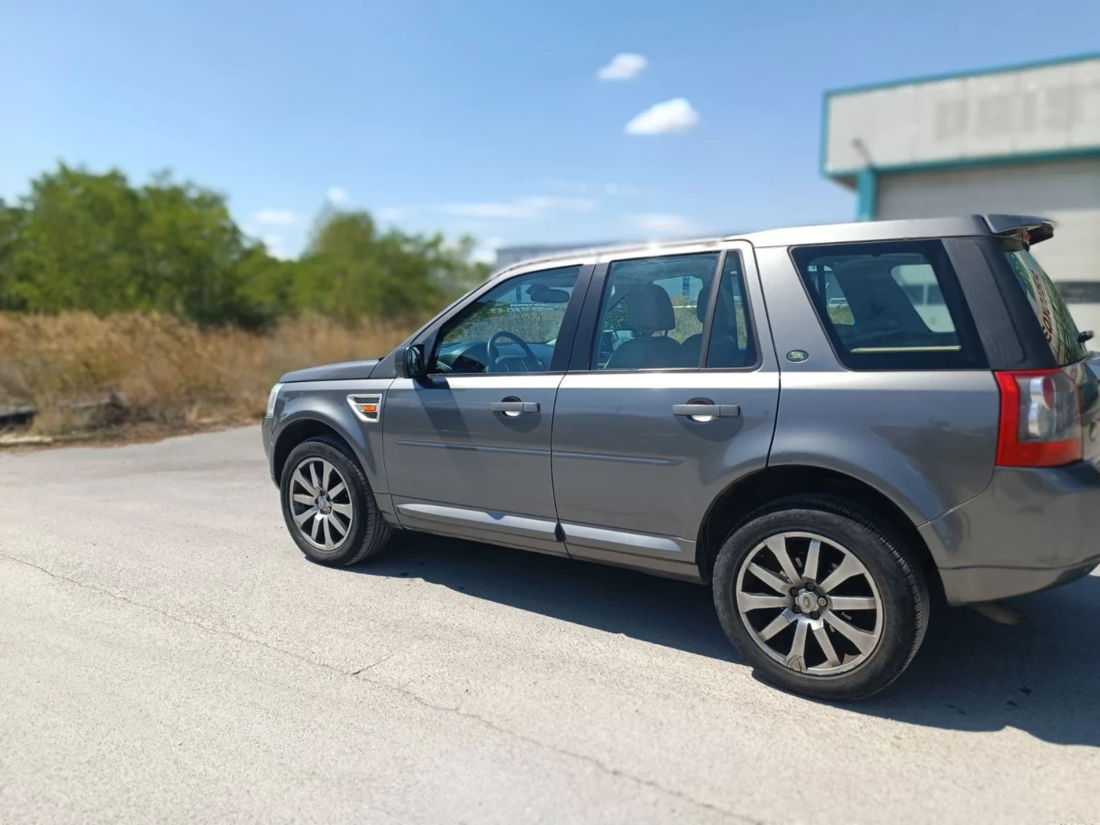 Land Rover Freelander 2.2, снимка 2 - Автомобили и джипове - 55038493