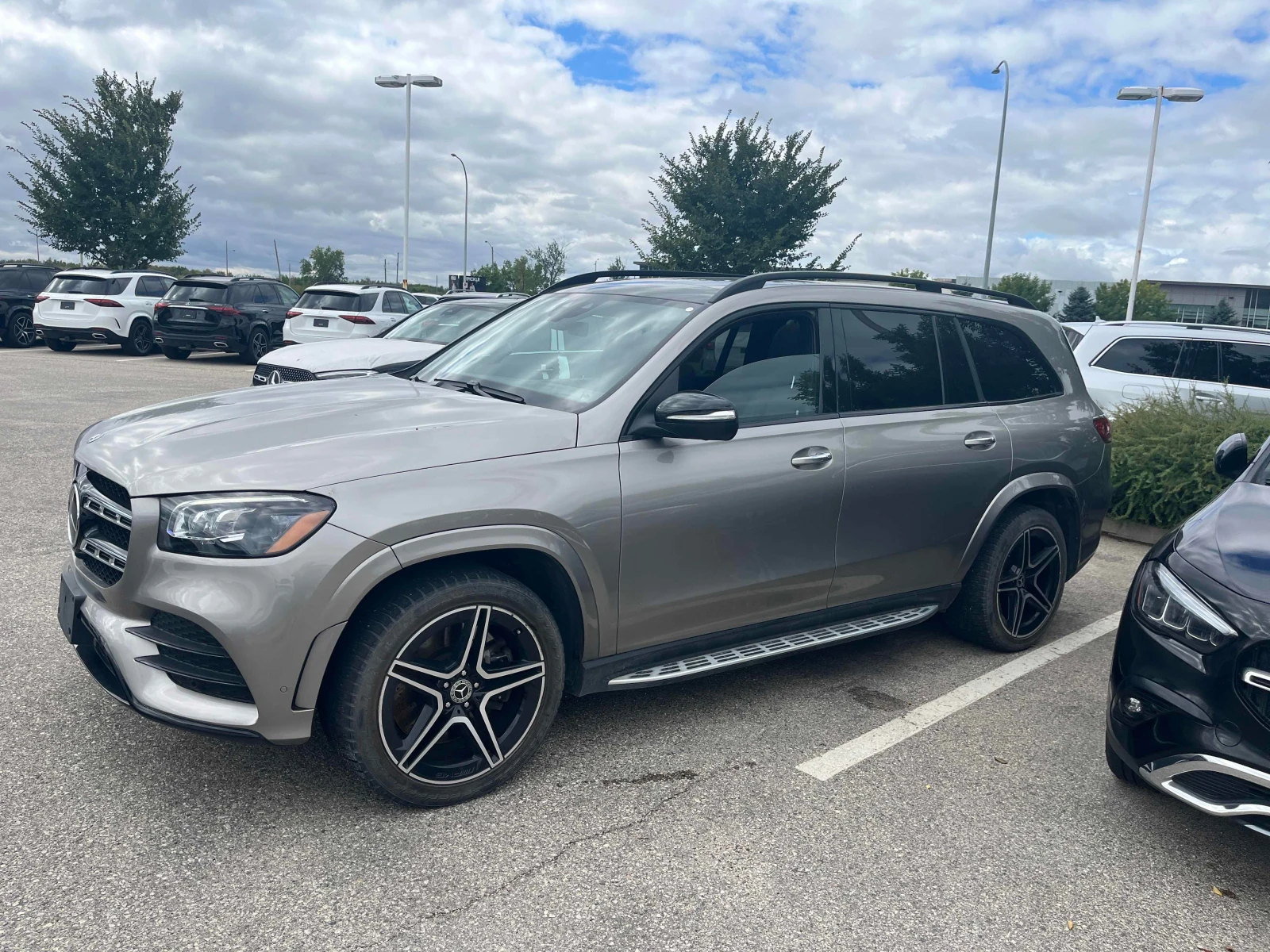 Mercedes-Benz GLS580  * CARFAX * , снимка 2 - Автомобили и джипове - 56131814