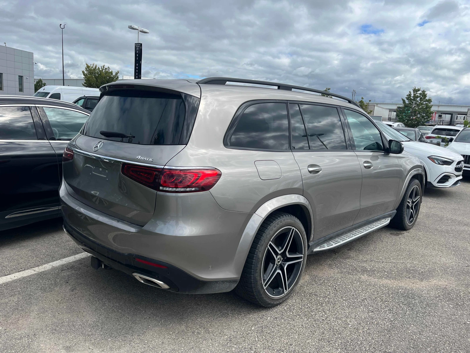 Mercedes-Benz GLS580  * CARFAX * , снимка 16 - Автомобили и джипове - 56131814