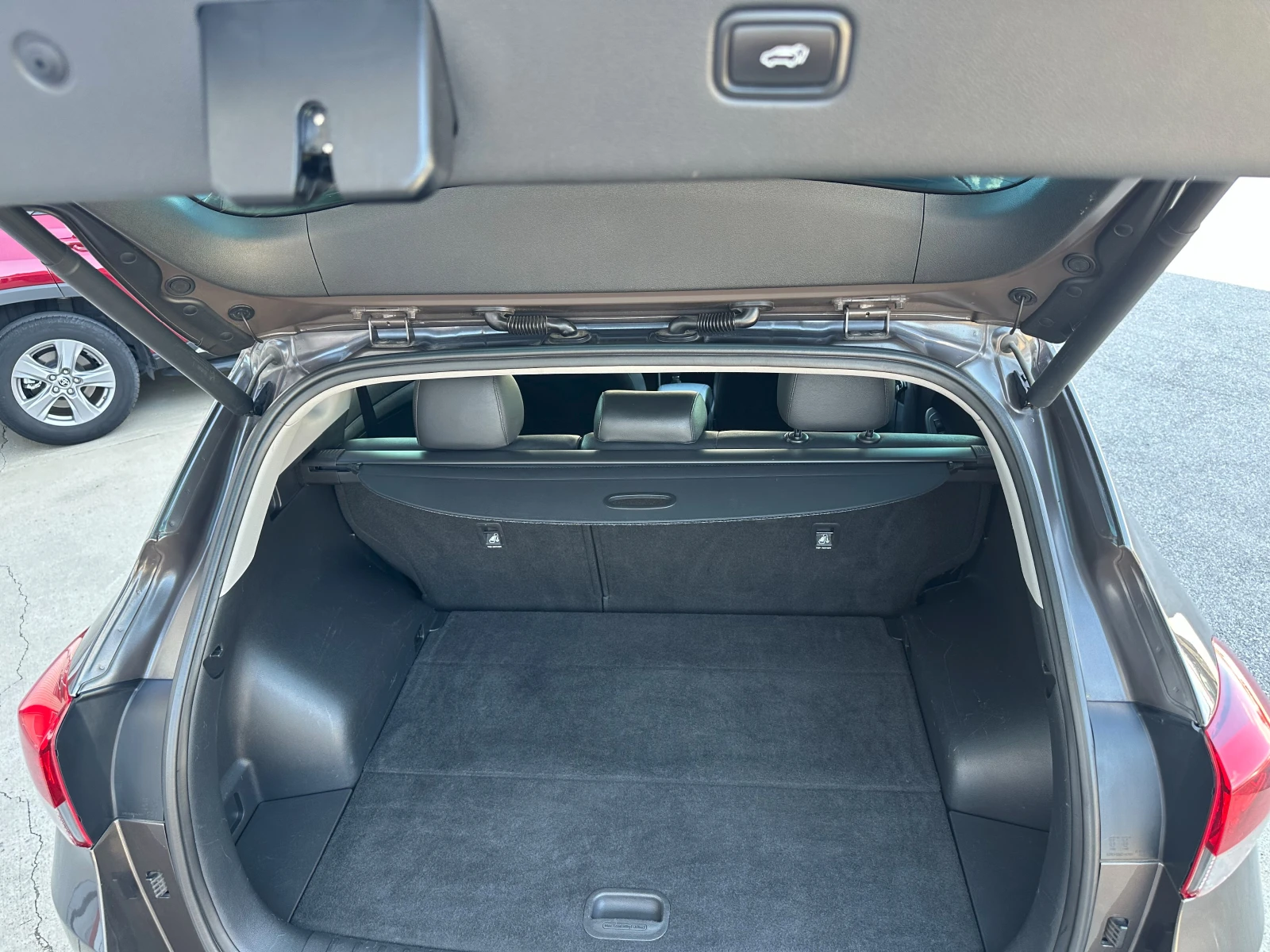 Hyundai Tucson  X-POSSIBLE 4x4 FULL OPTIONS, снимка 15 - Автомобили и джипове - 56258365
