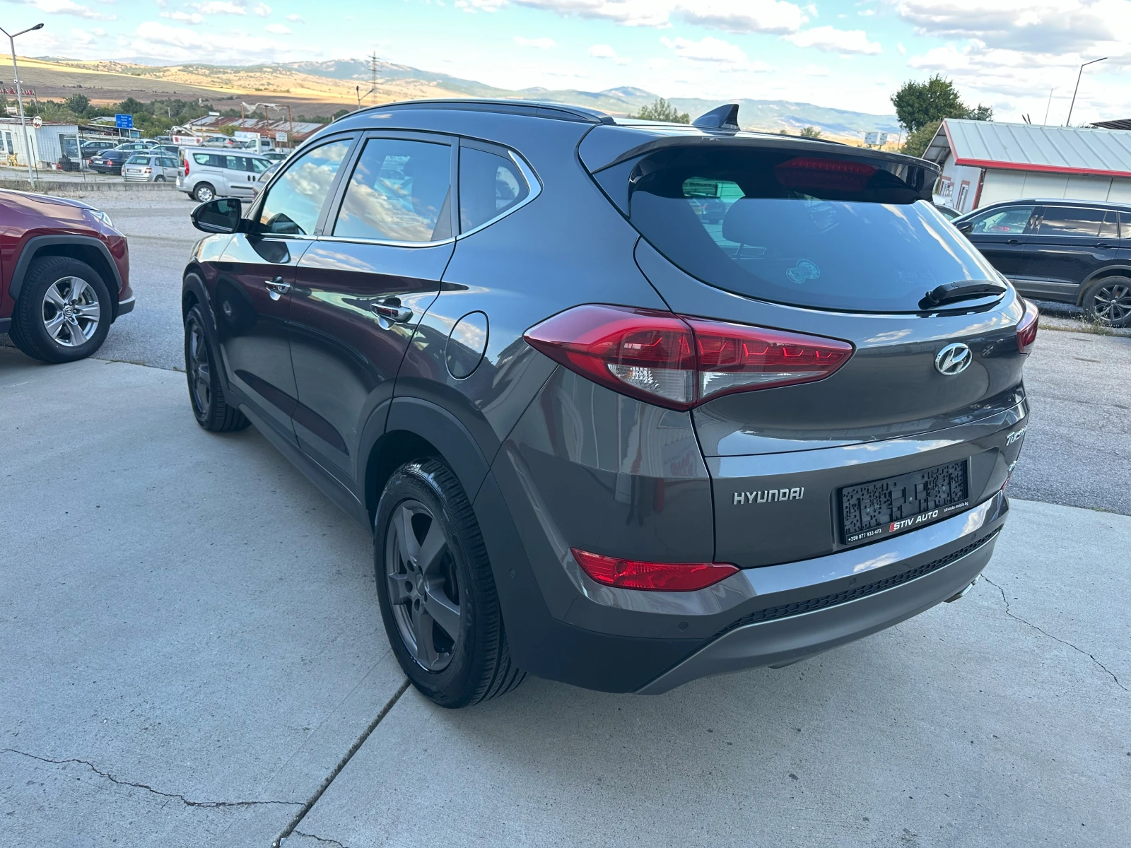 Hyundai Tucson  X-POSSIBLE 4x4 FULL OPTIONS, снимка 4 - Автомобили и джипове - 56258365