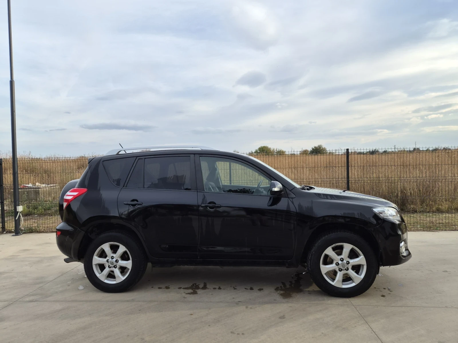 Toyota Rav4 D4D 4AWD FACELIFT , снимка 2 - Автомобили и джипове - 56452520