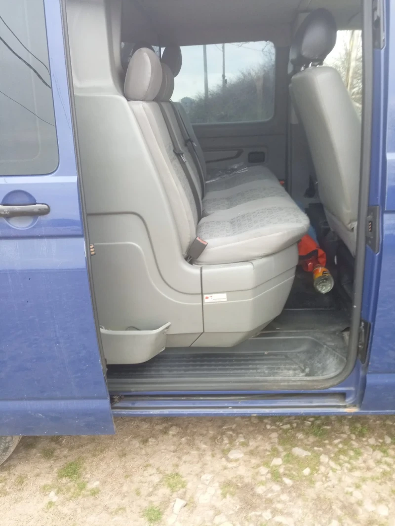 VW T5, снимка 3 - Бусове и автобуси - 49571341