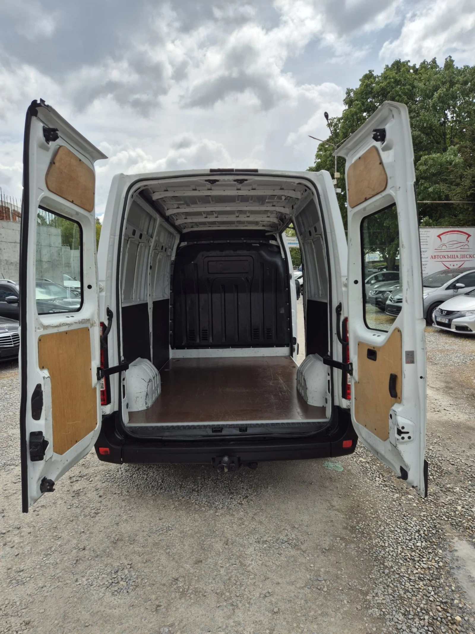 Renault Master 2.3dci+ Klima, снимка 9 - Бусове и автобуси - 54388632