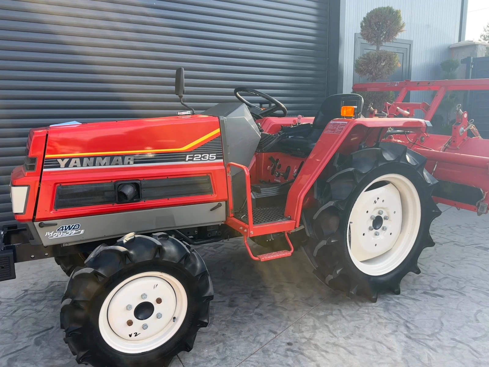 Трактор Yanmar F235  - изображение 2