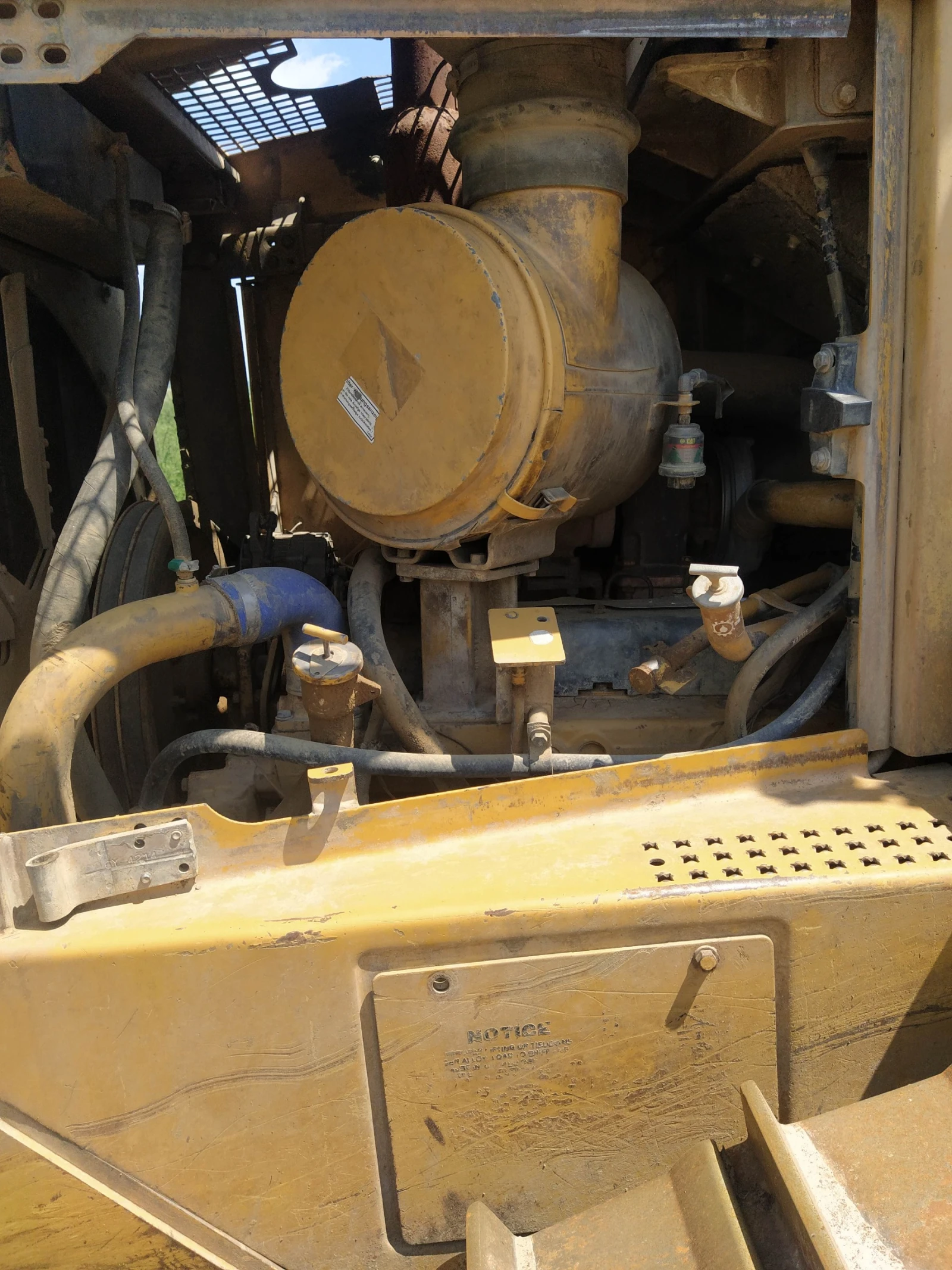 Булдозер Cat D6R - изображение 3