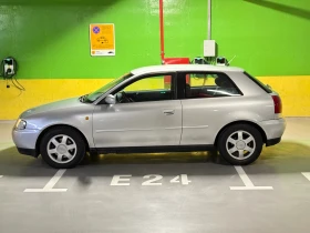 Audi A3 1.9TDI 110кс / КЛИМАТРОНИК / НОВИ ГУМИ / ИСТОРИЯ, снимка 2