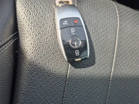 Mercedes-Benz E 300  CARFAX / ПАНОРАМА / АВТОКРЕДИТ, снимка 8