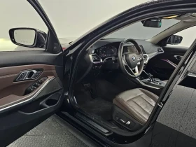 BMW 320 I Luxury, снимка 10
