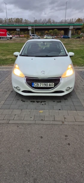 Peugeot 208, снимка 1