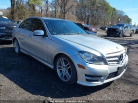     Mercedes-Benz C 300 LUXURY 4MATIC/SPORT* * burmaster* Keyless* * 