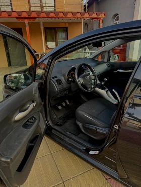 Toyota Auris 2.0 D4D, снимка 4