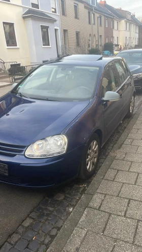 ������ VW Golf