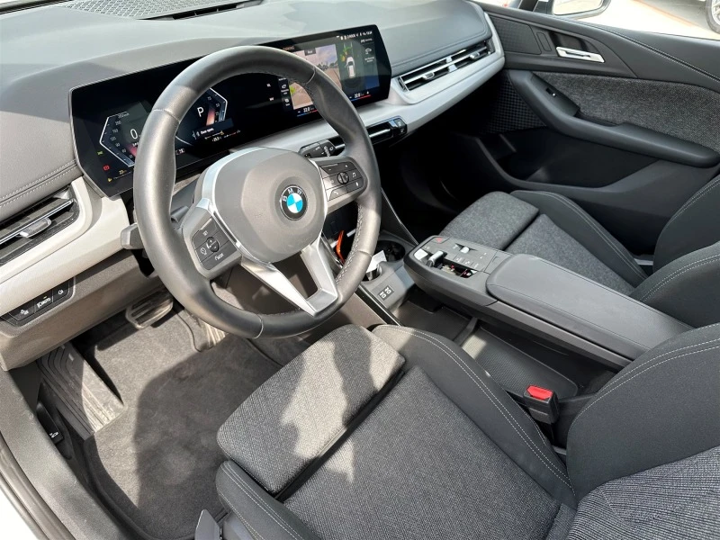 BMW 218 Актив Турър, снимка 3 - Автомобили и джипове - 41813695