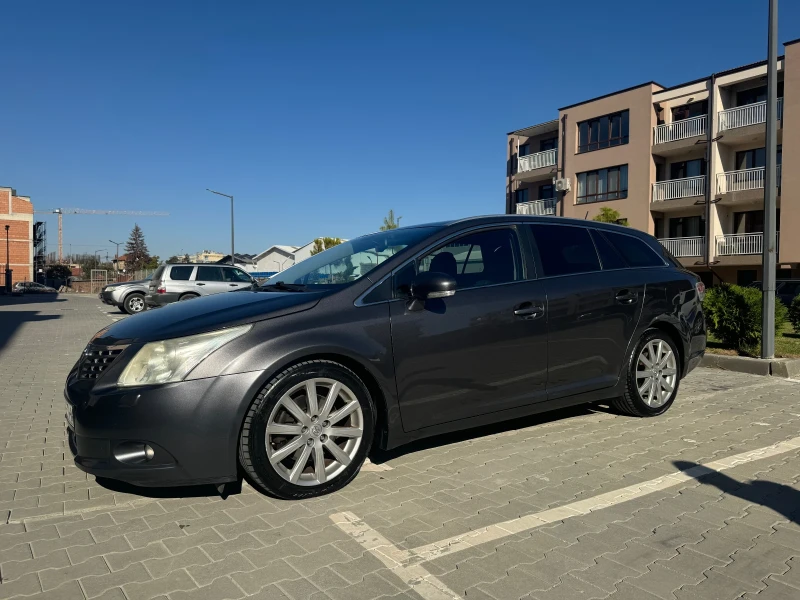 Toyota Avensis Kombi, снимка 17 - Автомобили и джипове - 47650544