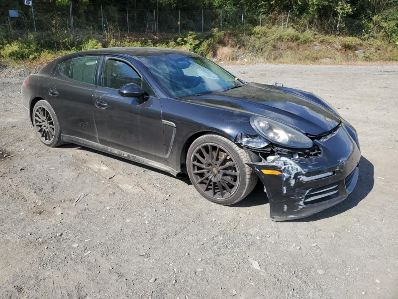 Porsche Panamera 4S Обдух* 4-зонов* Щори* Камера* , снимка 3 - Автомобили и джипове - 47890954