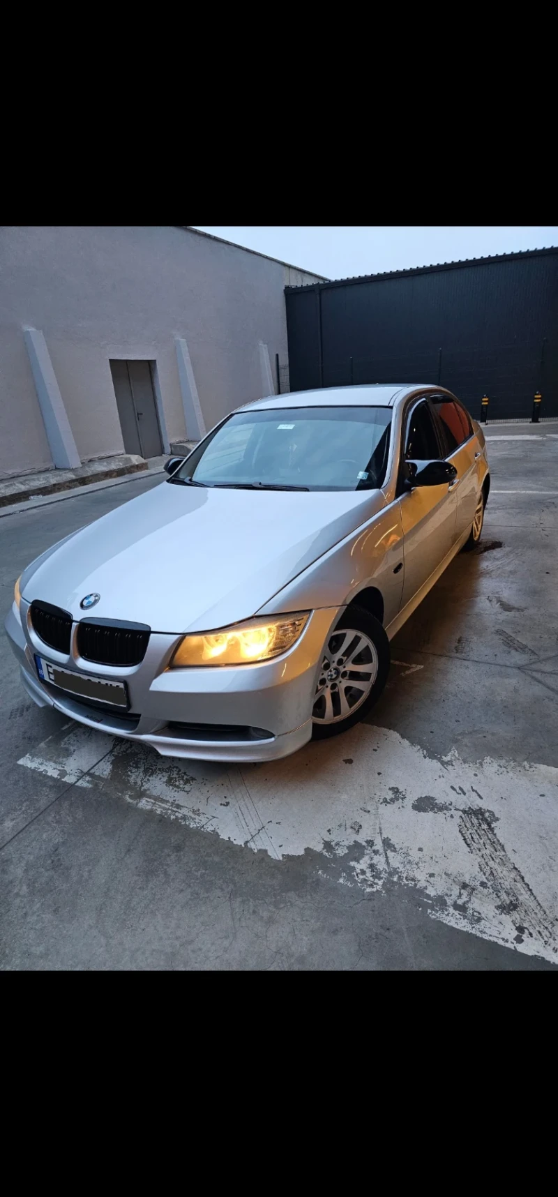 BMW 320, снимка 1 - Автомобили и джипове - 49607101