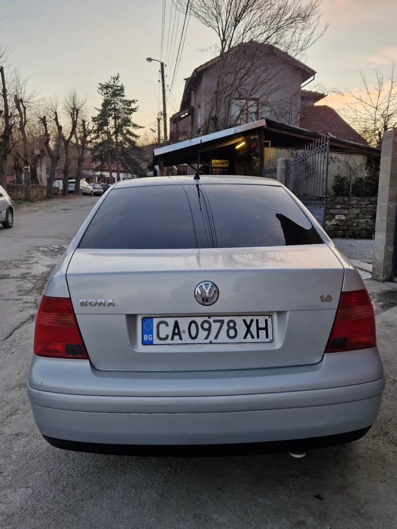 VW Bora, снимка 3 - Автомобили и джипове - 49425907