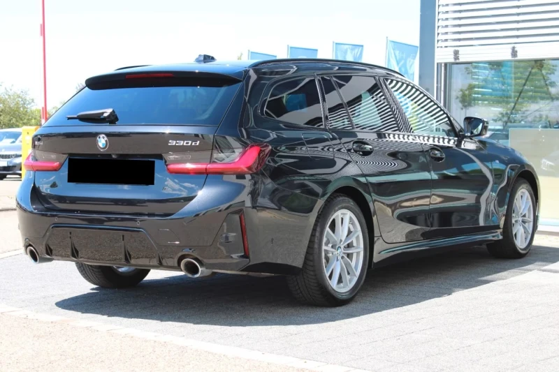BMW 330 xDrive Touring M Sport AdLED , снимка 2 - Автомобили и джипове - 52072074