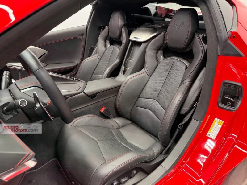 Chevrolet Corvette 2021* STINGRAY* 3LT* TARGA* 6035 KM, снимка 11 - Автомобили и джипове - 52494419