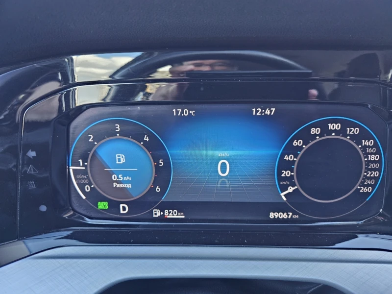 VW Golf 2.0TDI Life+ , снимка 13 - Автомобили и джипове - 52598437