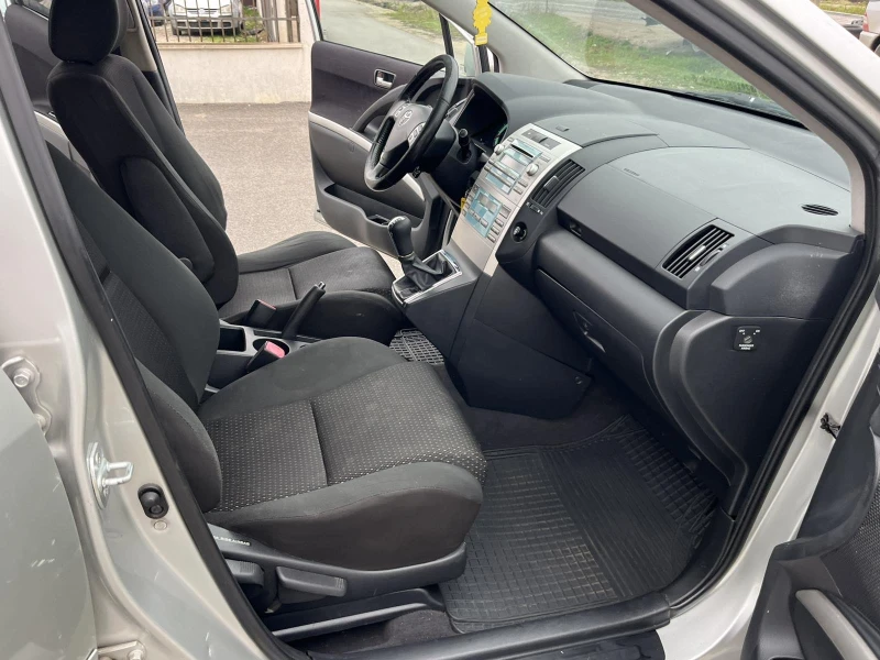 Toyota Corolla verso 2.2 D4D 136к 6 СКОРОСТИ КЛИМАТРОНИК АВТОПИЛОТ, снимка 11 - Автомобили и джипове - 52643685