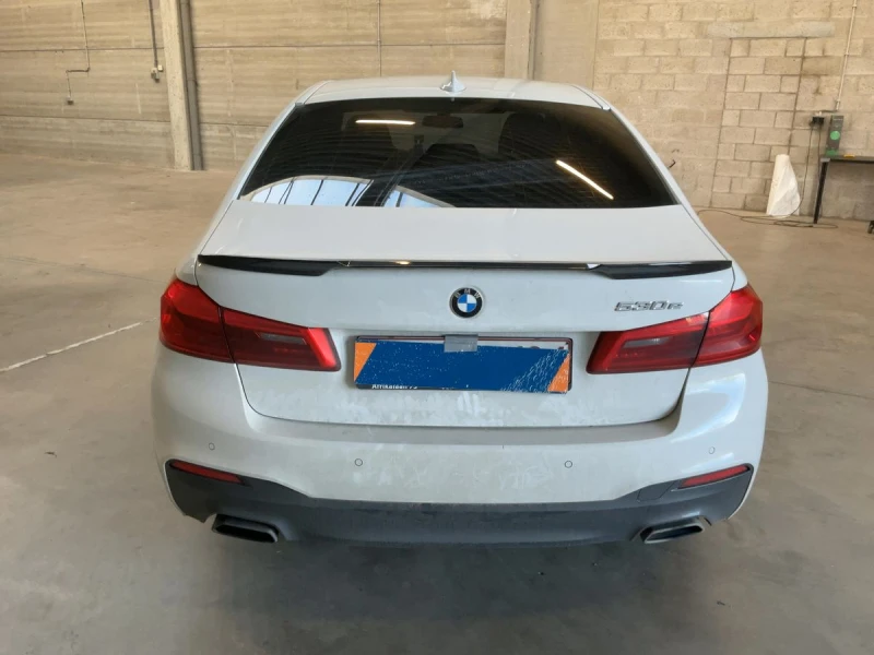 BMW 530E M Sport, снимка 3 - Автомобили и джипове - 53509350