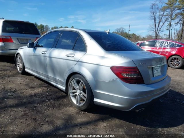 Mercedes-Benz C 300 LUXURY 4MATIC/SPORT* * burmaster* Keyless* пано* , снимка 3 - Автомобили и джипове - 47997567