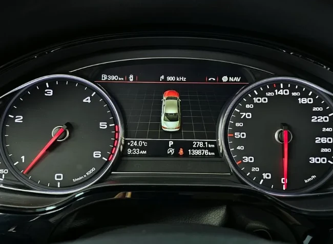 Audi A8 3.0 TDI Quattro - изображение 8