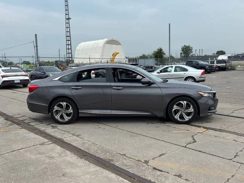 Honda Accord * EX-L * ДИСТРОНИК * ЛИЦЕНЗИРАН ДИЛЪР * CARFAX, снимка 4 - Автомобили и джипове - 55602843