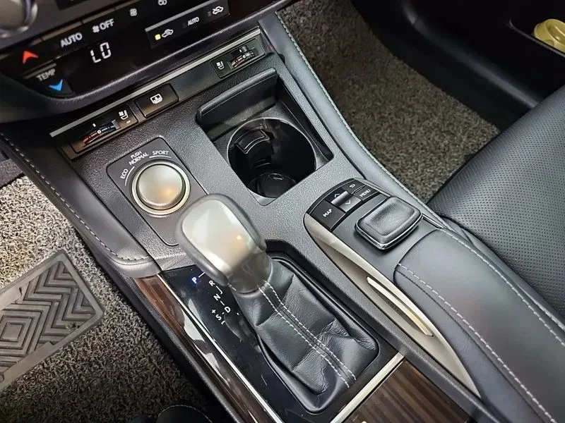 Lexus ES 350 SUPREME XV60 | Mobile.bg � ����������� 7