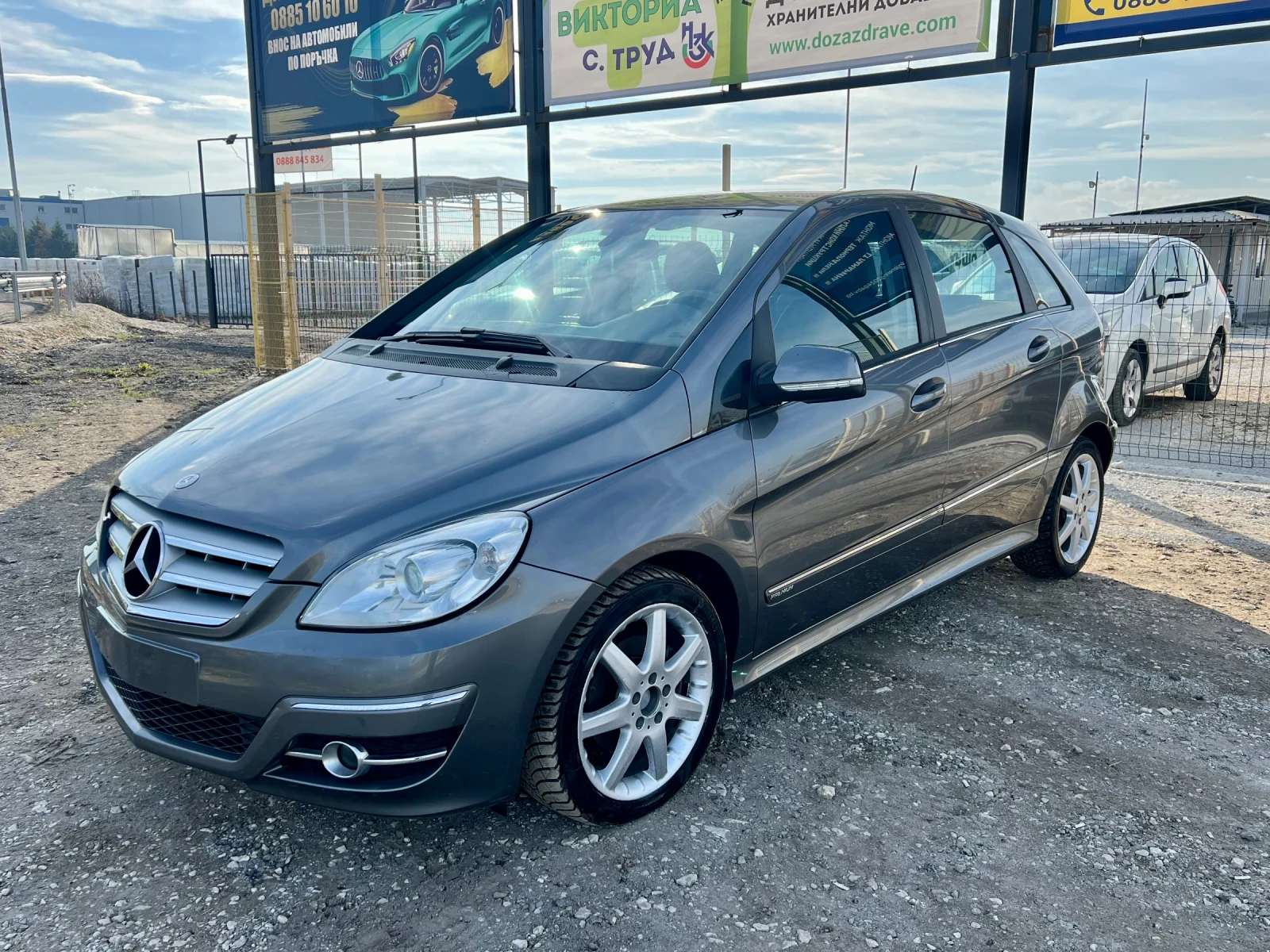 Mercedes-Benz B 200 2.0CDI PRE4MIUM - изображение 2