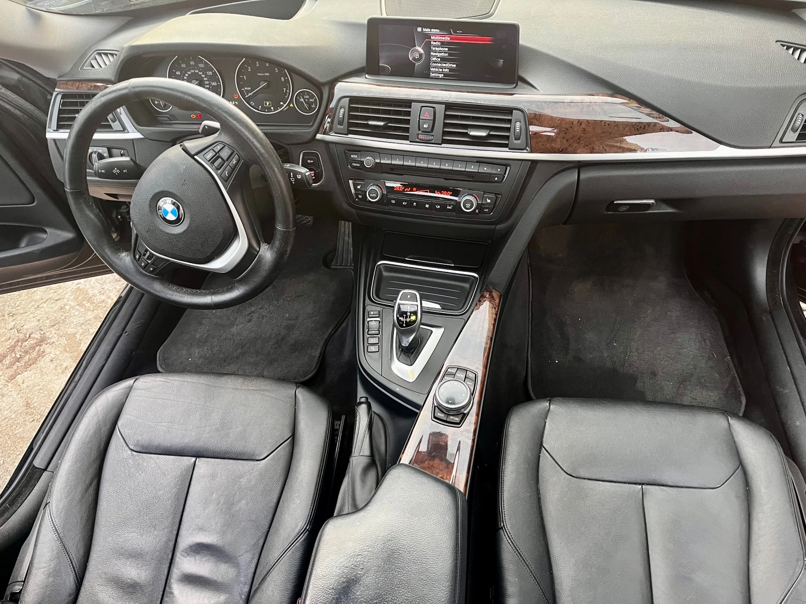 BMW 335 GT XDrive    | Mobile.bg   11