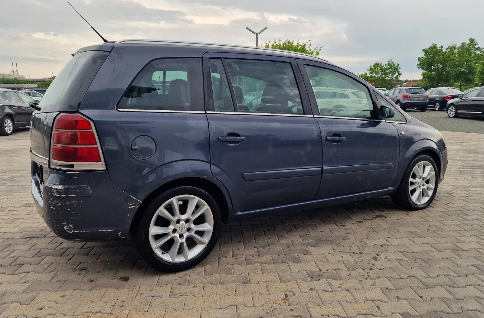 Opel Zafira 1.9CDTI - изображение 4