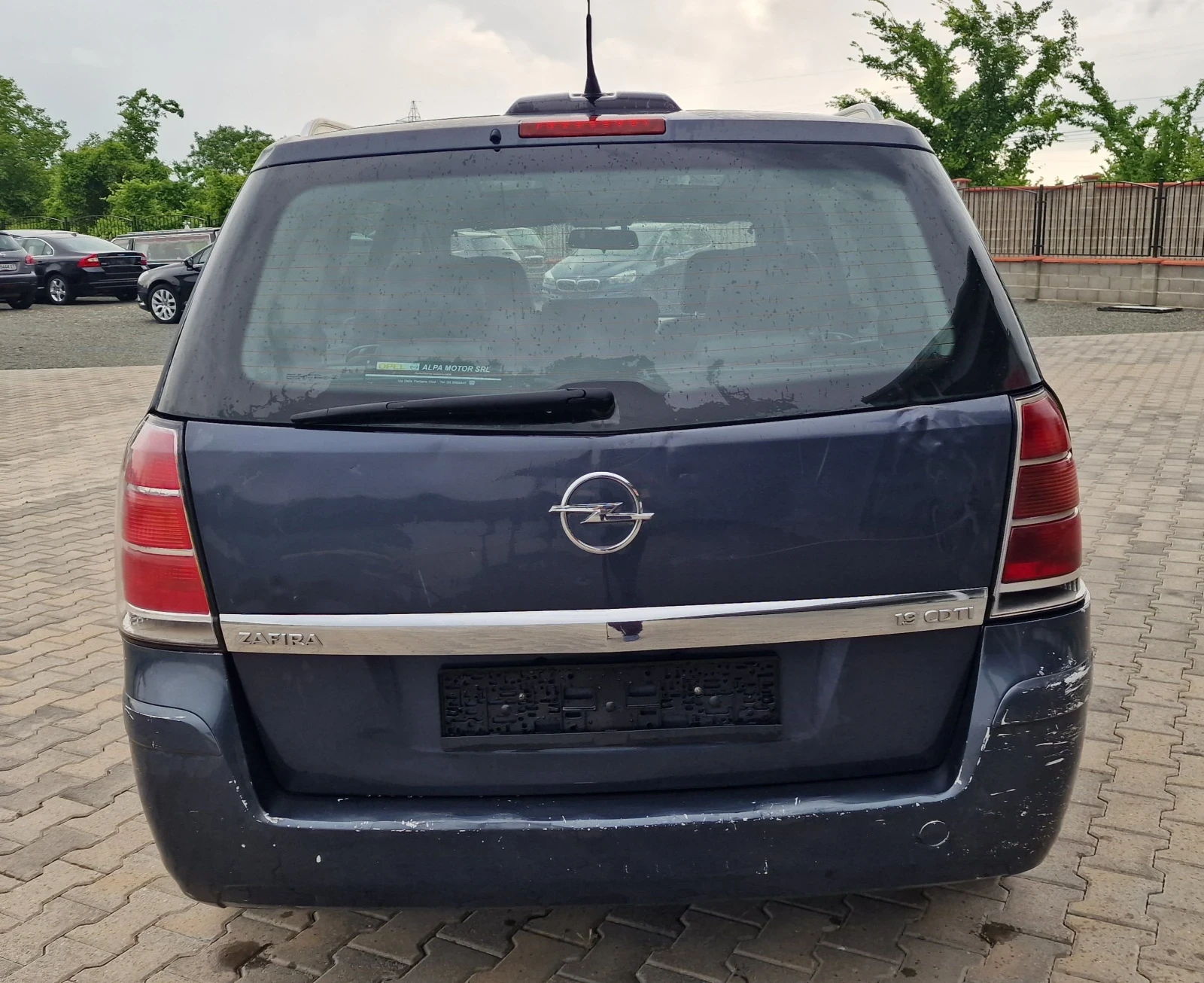 Opel Zafira 1.9CDTI - изображение 5