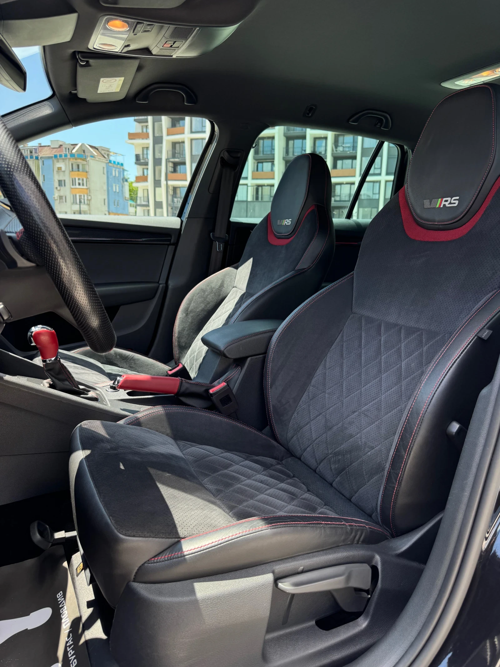 Skoda Octavia 2.0TDI VRS DSG6 - изображение 8