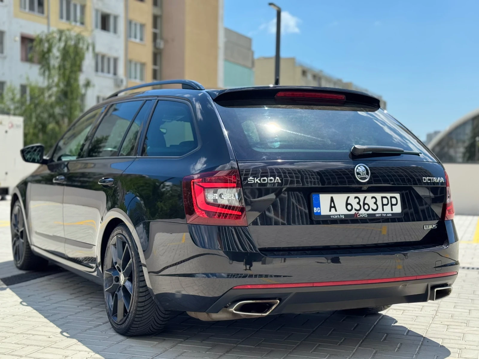 Skoda Octavia 2.0TDI VRS DSG6 - изображение 6