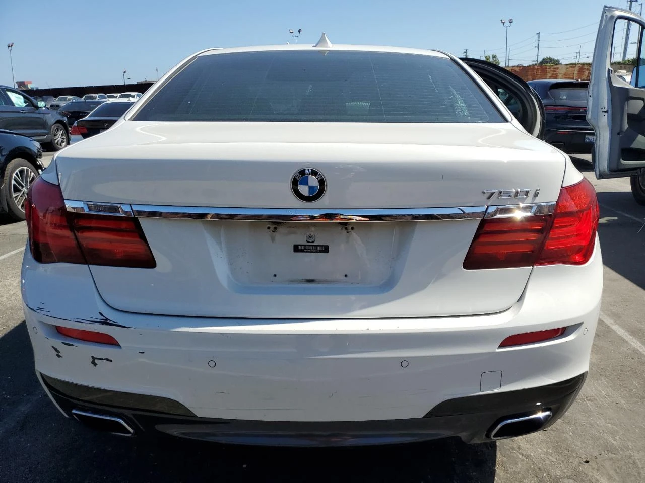 BMW 750 * Фиксирана цена* Лизинг*  - изображение 6