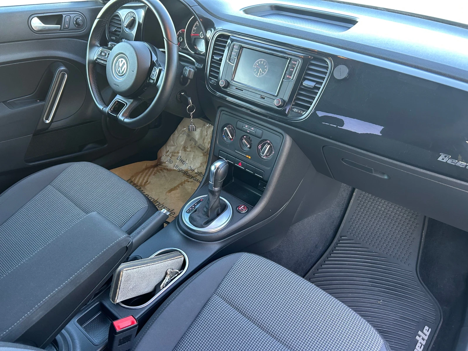 VW New beetle VW New Beetle1.8-170kc Avtomat na 49000km | Mobile.bg — изображение 13
